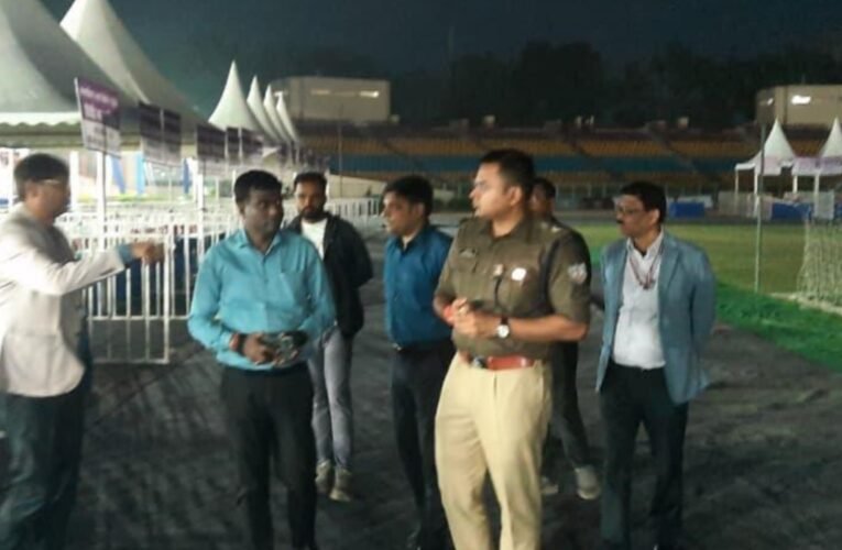 रांची नगर निगम चुनाव 2026: कल 22 फरवरी को मोरहाबादी फुटबॉल स्टेडियम से पोलिंग पार्टियों की रवानगी, सभी तैयारियां पूरी 26 20260221 211936