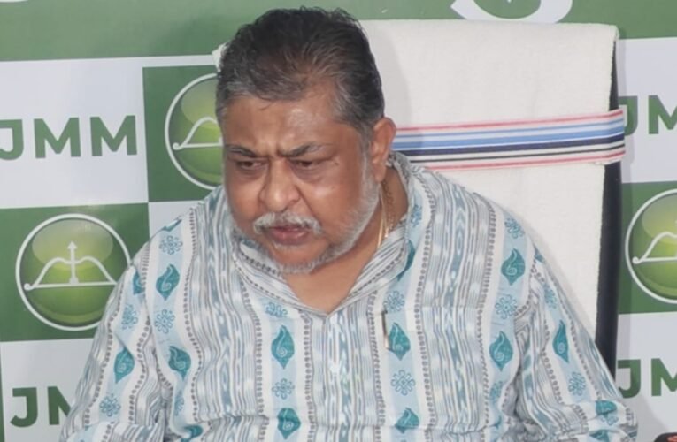 रांची नगर निकाय चुनाव: झामुमो ने मतदान की सराहना की, कहा- भाजपा अंदर से विचलित, मतदान प्रतिशत 50% के पार 20 20260223 204040