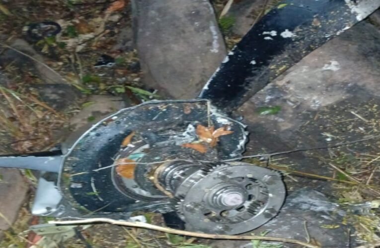 झारखंड: चतरा के सिमरिया जंगल में एयर एम्बुलेंस क्रैश, रांची से दिल्ली जा रही थी – 7 लोग सवार, सवार देखे वीडियो 16 20260223 225254