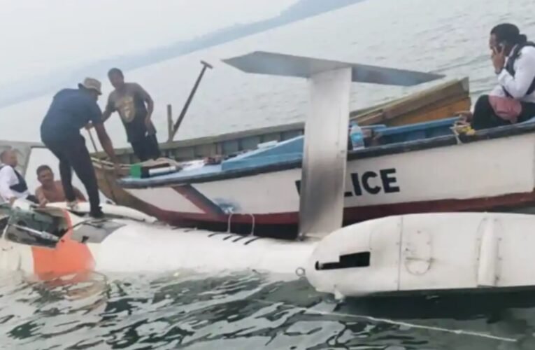 24 घंटे में दो विमान हादसे: झारखंड में एयर एम्बुलेंस क्रैश से 7 की मौत, अंडमान में हेलीकॉप्टर समुद्र में गिरा लेकिन सभी 7 सुरक्षित बचे 20 20260224 163907