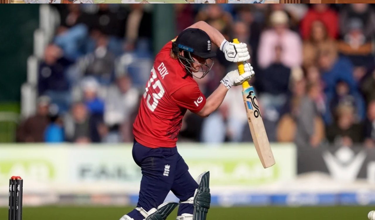 इंग्लैंड ने रोमांचक मुकाबले में पाकिस्तान को 2 विकेट से हराया, सेमीफाइनल में जगह पक्की, पाकिस्तान का सेमीफाइनल का सपना टूटा! 2 20260224 224031