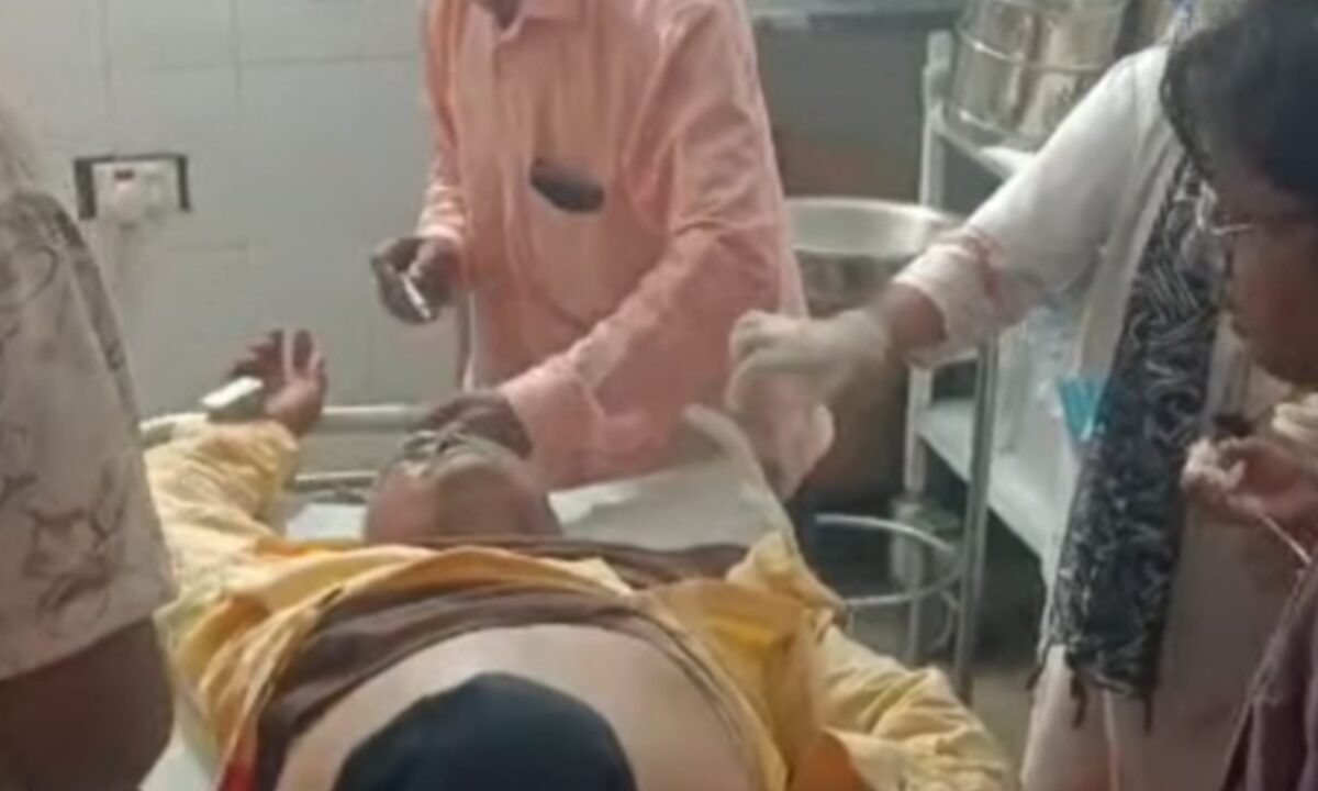 सीवान में शादी की खुशियां मातम में बदली: बारात में फायरिंग, दूल्हे के मामा को गोली लगी, हालत नाजुक 40 20260225 163830