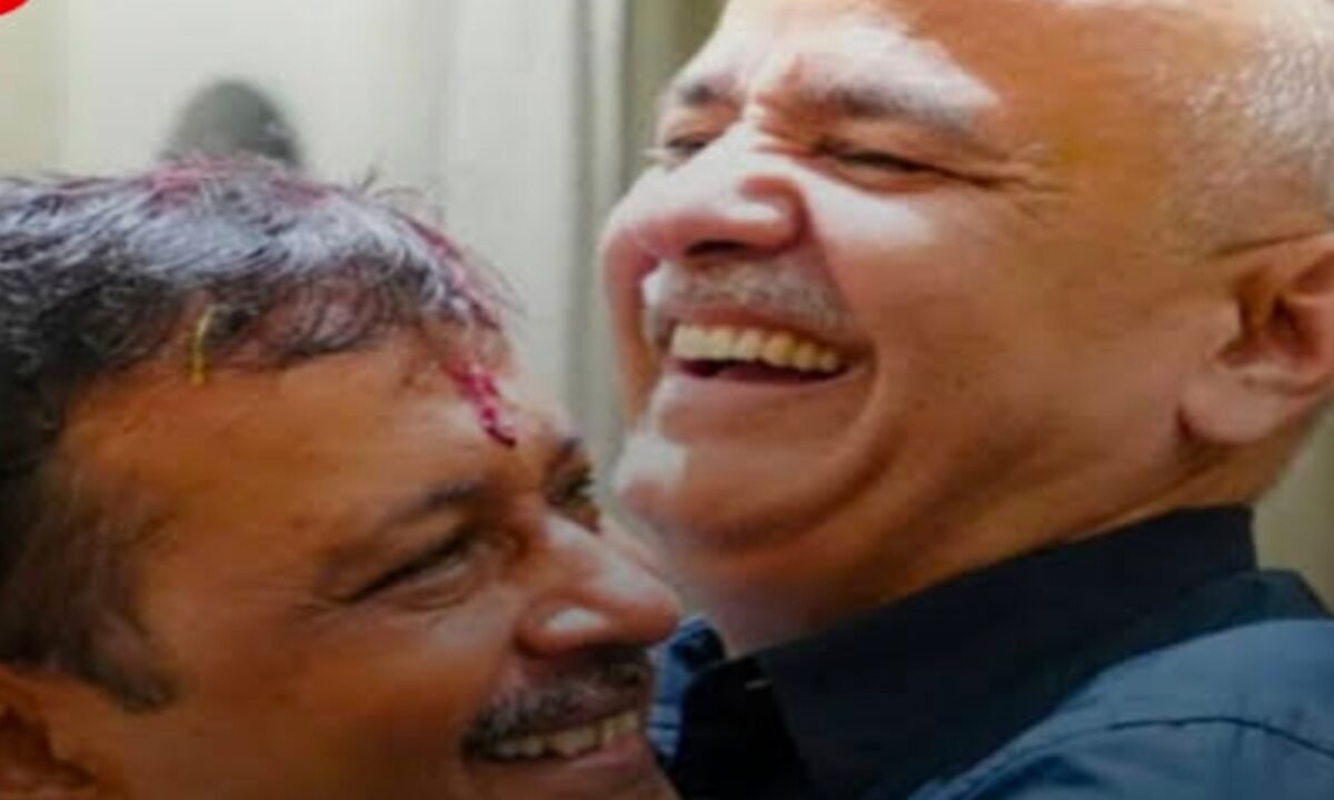 दिल्ली शराब नीति घोटाला केस में AAP को बड़ी राहत: केजरीवाल और सिसोदिया बरी, कोर्ट ने कहा- CBI के पास ठोस सबूत नहीं 47 20260227 114519