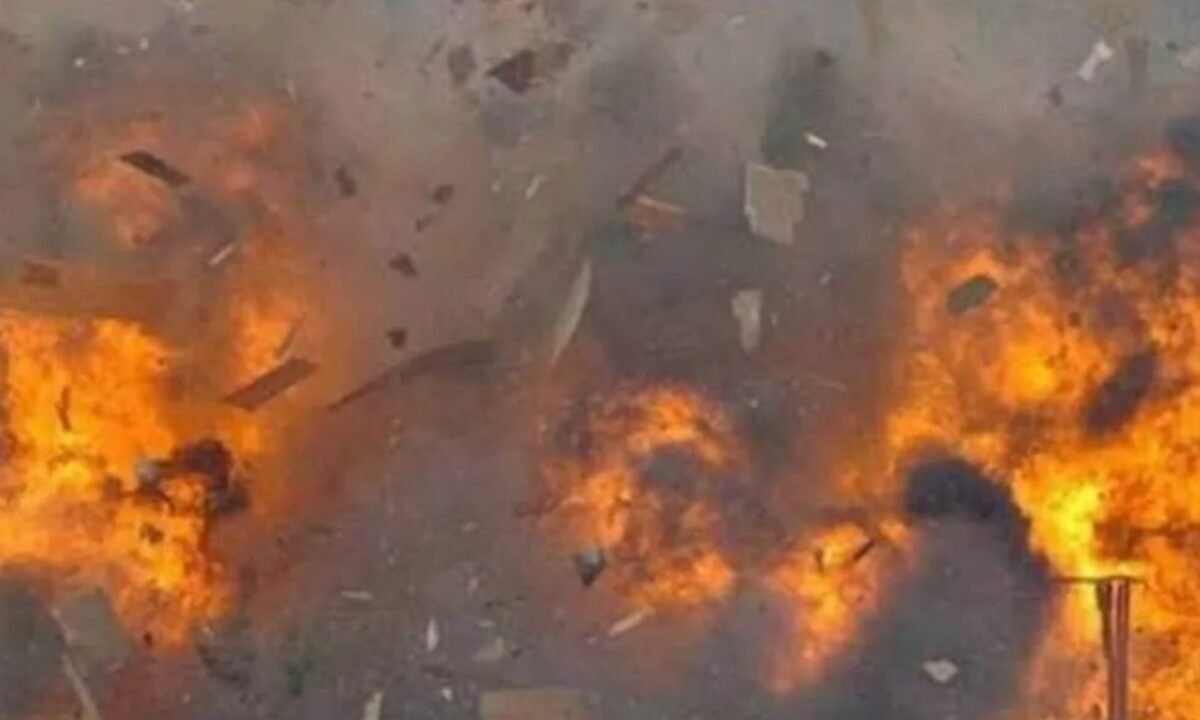 सारंडा जंगल में IED ब्लास्ट : COBRA के सहायक कमांडेंट अजय मलिक गंभीर रूप से घायल, एयरलिफ्ट की तैयारी 43 20260301 093440