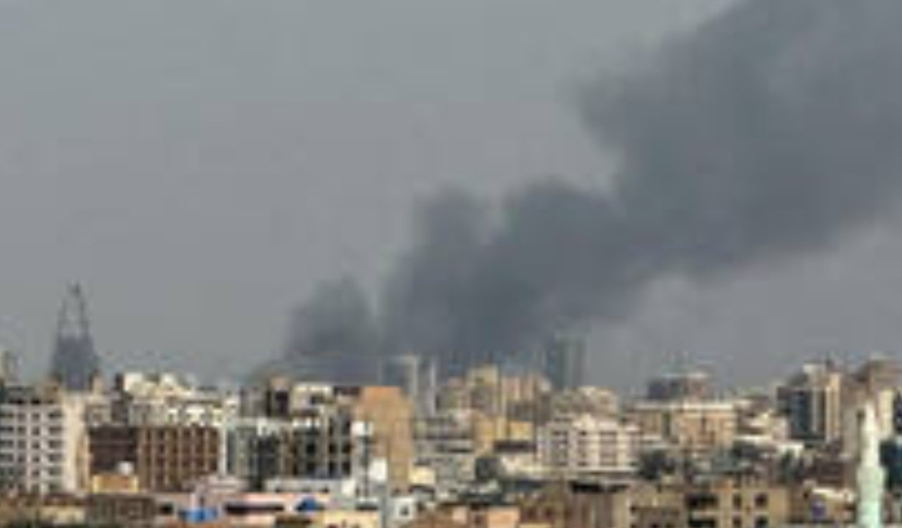 रियाद में अमेरिकी दूतावास पर ड्रोन हमला: लगी आग, मिडिल ईस्ट में बढ़ा युद्ध का दायरा 1 20260303 094810