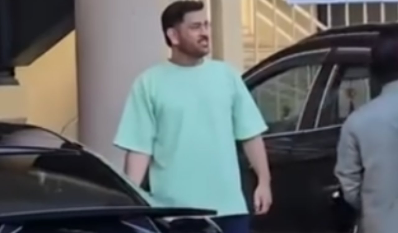 एमएस धोनी का स्पीडिंग चालान कटा! 60 की जगह 91 km/h की रफ्तार पर कैप्टन कूल को भरना पड़ा 1000 रुपये का जुर्माना! 1 20260304 123217