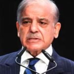तेल की आसमान छूती कीमतों के बीच शहबाज शरीफ का बड़ा फैसला: सरकारी दफ्तर अब हफ्ते में सिर्फ 4 दिन खुलेंगे, आधे कर्मचारी घर से करेंगे काम 20260310_081642