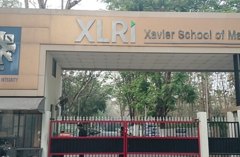 XLRI जमशेदपुर को बम से उड़ाने की धमकी: ई-मेल मिलते ही कैंपस खाली, जांच में झूठी साबित हुई