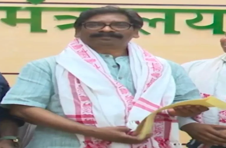 हेमन्त कैबिनेट का बड़ा फैसला: धनबाद समेत 4 जिलों को मिलेंगे नए मेडिकल कॉलेज, कर्मियों के भत्ते में बढ़ोतरी और युवाओं के लिए रोबोटिक्स फेस्टिवल 17 Major Decision by the Hemant Cabinet