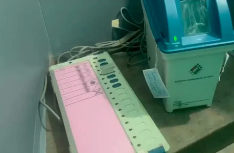 बंगाल चुनाव: ईवीएम से ‘कमल’ का बटन गायब! अमित मालवीय ने लगाया गंभीर आरोप, चुनाव आयोग ने दिए दोबारा मतदान के संकेत