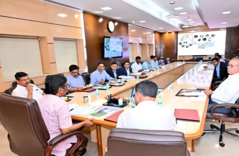 रांची के कायाकल्प की तैयारी: मुख्यमंत्री हेमंत सोरेन ने की नगर विकास, पथ निर्माण और पर्यटन विभाग की उच्च स्तरीय समीक्षा