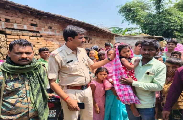 पाकुड़: घर में घुसकर जंगली जानवर ने दो माह के मासूम को बनाया शिकार, इलाके में दहशत का माहौल