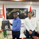 Ranchi: Preparations for Census 2027 intensify, Deputy Commissioner distributes enumerators' kits; house listing operation to begin May 16
