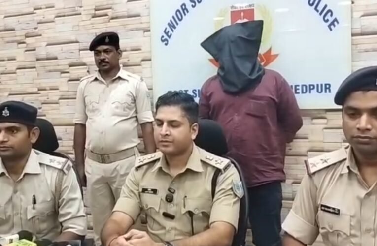 Youth arrested in Jamshedpur, country-made pistol and live bullets recovered