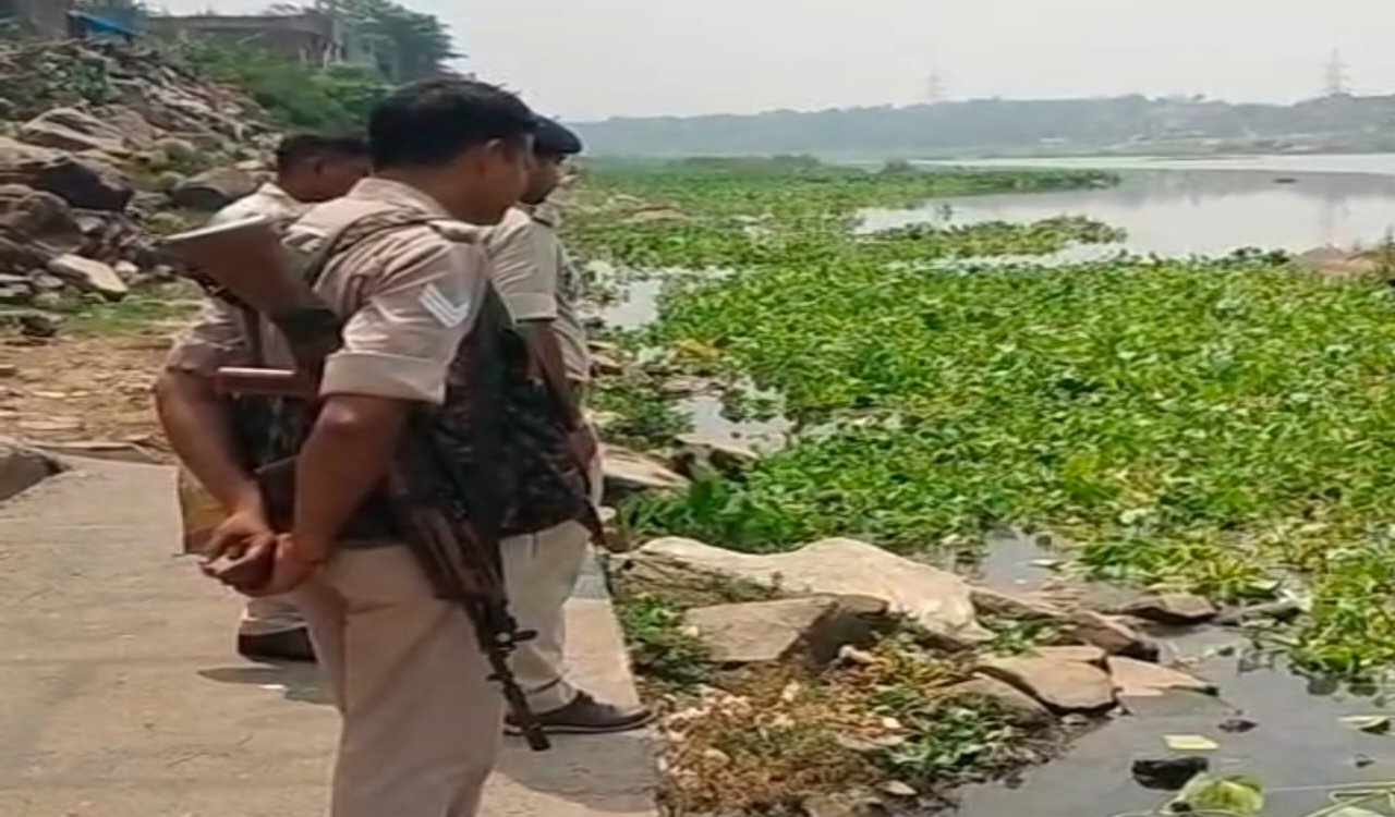 jamshedpur-news-body-found-in-swarnarekha-river