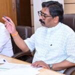 Hemant Soren holds a major review meeting: Instructions to remove encroachments on water sources and expedite urban development plans