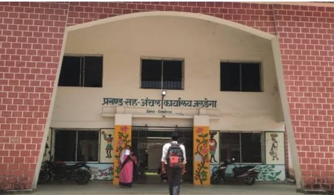 A man's entry into the women's Mainiyan Samman Yojana revealed fraud; BDO filed an FIR