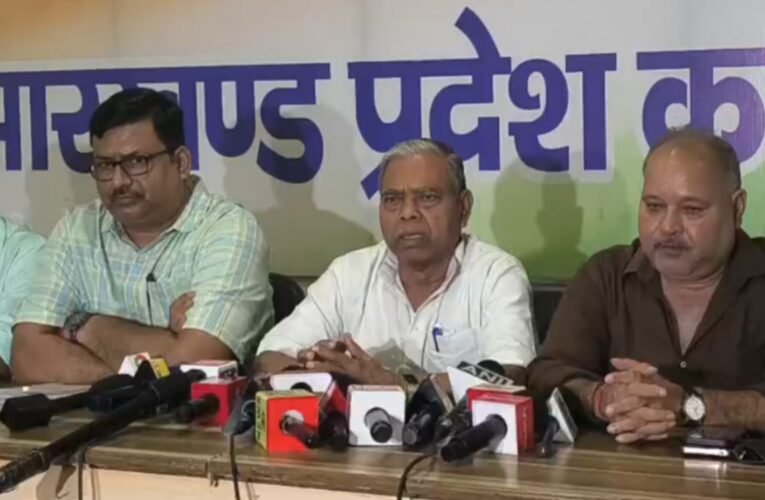 Jharkhand Congress expressed concern over voter list revision, submitted memorandum to Chief Electoral Officer