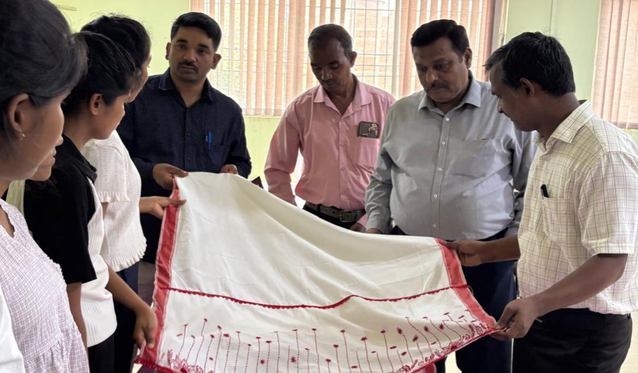 Tribal Dignity Festival: TRIFED organises exhibition-cum-workshop in Ranchi