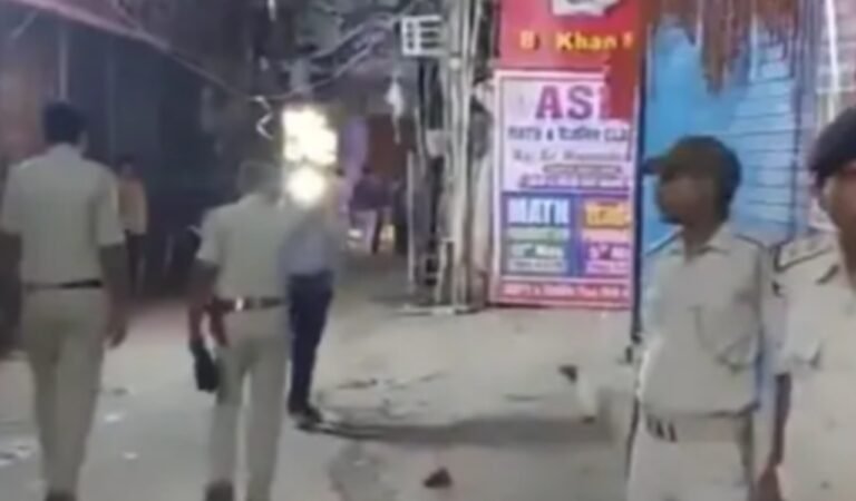 पटना में खान सर कोचिंग सेंटर पर फायरिंग, 10-12 राउंड गोलियां चलने का दावा; प्रतिद्वंद्वी कोचिंग संचालकों पर लगाए आरोप