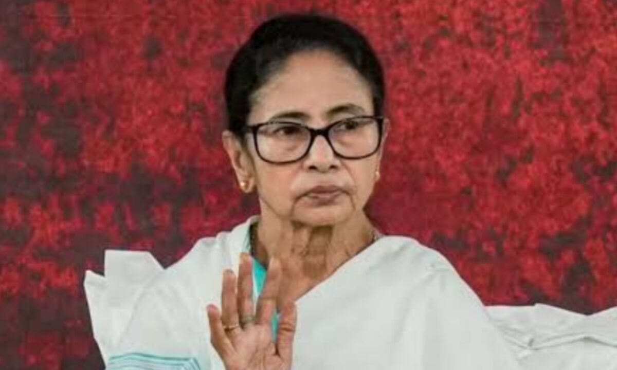 West Bengal political turmoil: Rebel TMC MLAs make a big claim, submit a letter to the Speaker