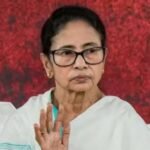 पश्चिम बंगाल की राजनीति में हलचल: टीएमसी के बागी विधायकों का बड़ा दावा, स्पीकर को सौंपा गया पत्र West Bengal political turmoil: Rebel TMC MLAs make a big claim, submit a letter to the Speaker