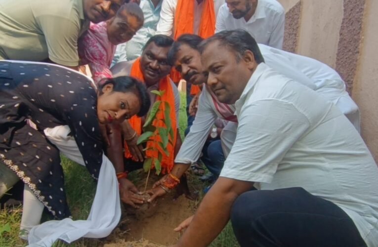 BJP's tree plantation drive on World Environment Day, Amar Kumar Bauri planted a sapling