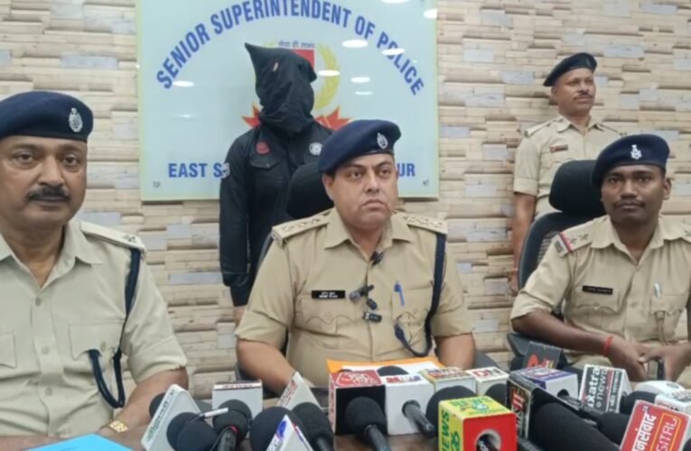Suspect of supplying illegal weapons and cartridges arrested, cartridges and magazine recovered from car