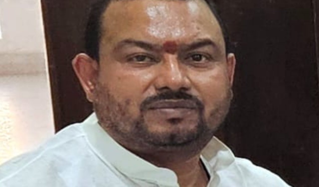 RJD spokesperson Kailash Yadav lashed out at the reduction in Lalu-Rabri's security, saying the BJP was acting out of revenge.