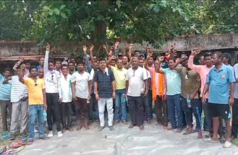 घाटशिला: सूरदा माइंस में श्रमिकों का असंतोष, आर.के. इंटरप्राइजेज पर लगा अधिकारों की अनदेखी का आरोप