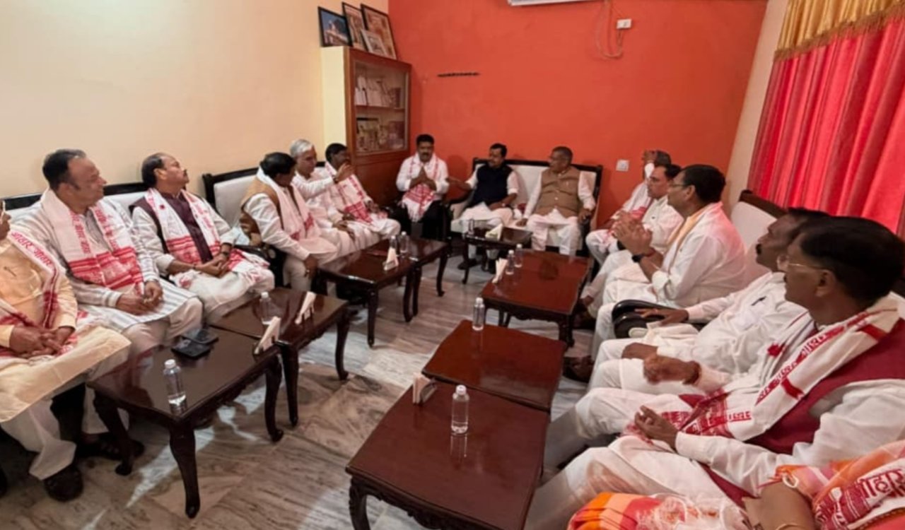 National President Nitin Naveen held cordial dialogue with the workers and provided guidance on organization expansion.