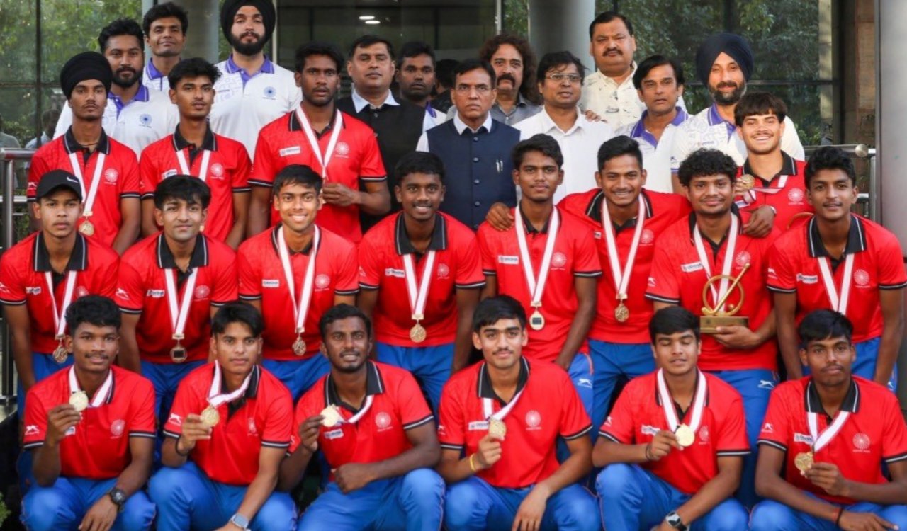 U18 Asia Cup Hockey: Union Minister Mansukh Mandaviya felicitates Indian women's team, presents cheque for ₹21 lakh