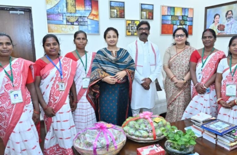 Amrapali mangoes from Simdega reach London, Chief Minister Hemant Soren appreciates the efforts of women's groups