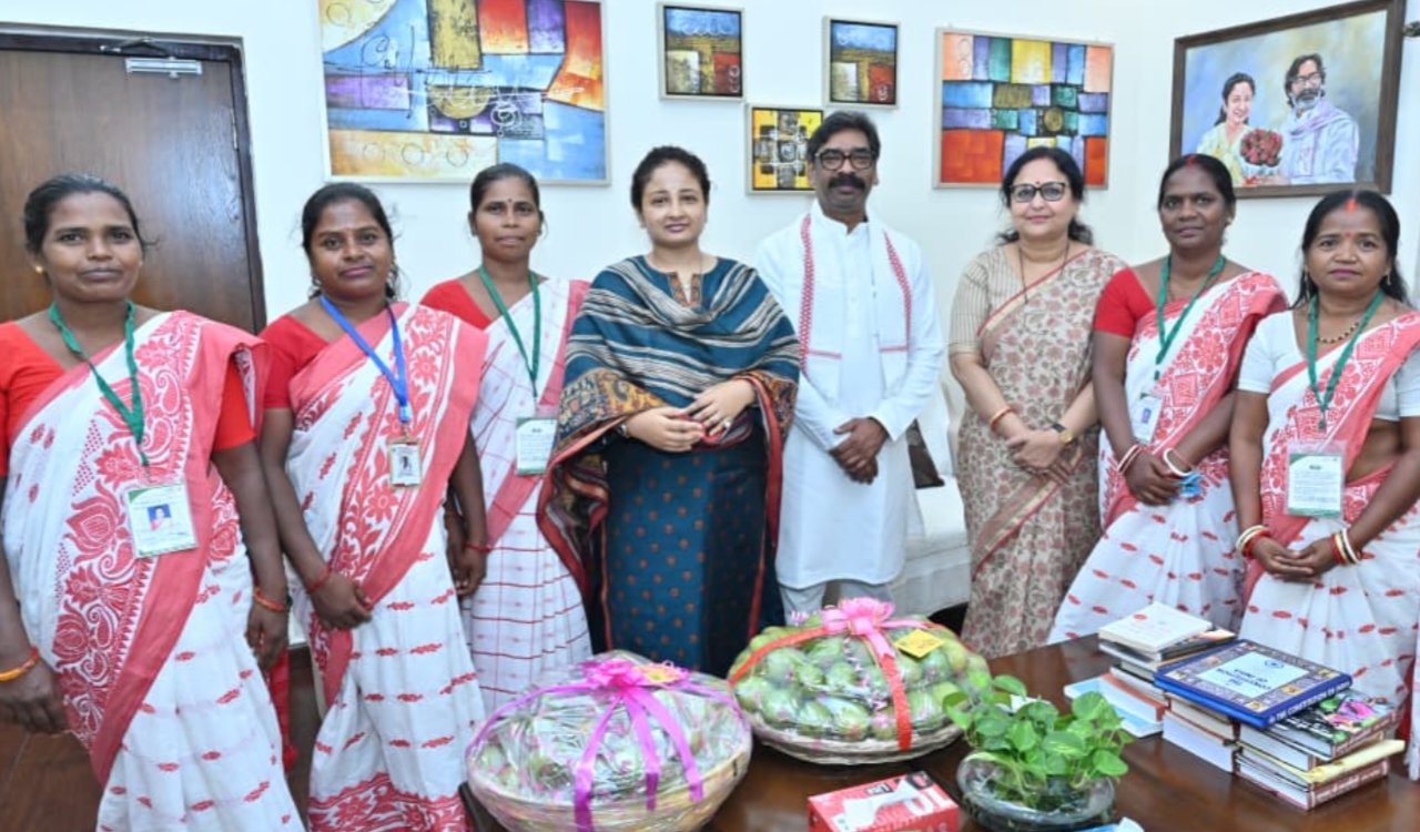 Amrapali mangoes from Simdega reach London, Chief Minister Hemant Soren appreciates the efforts of women's groups