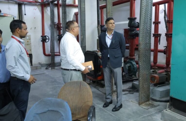 Surprise inspection of Jharkhand Bhawan, Resident Commissioner gave instructions to improve the arrangements
