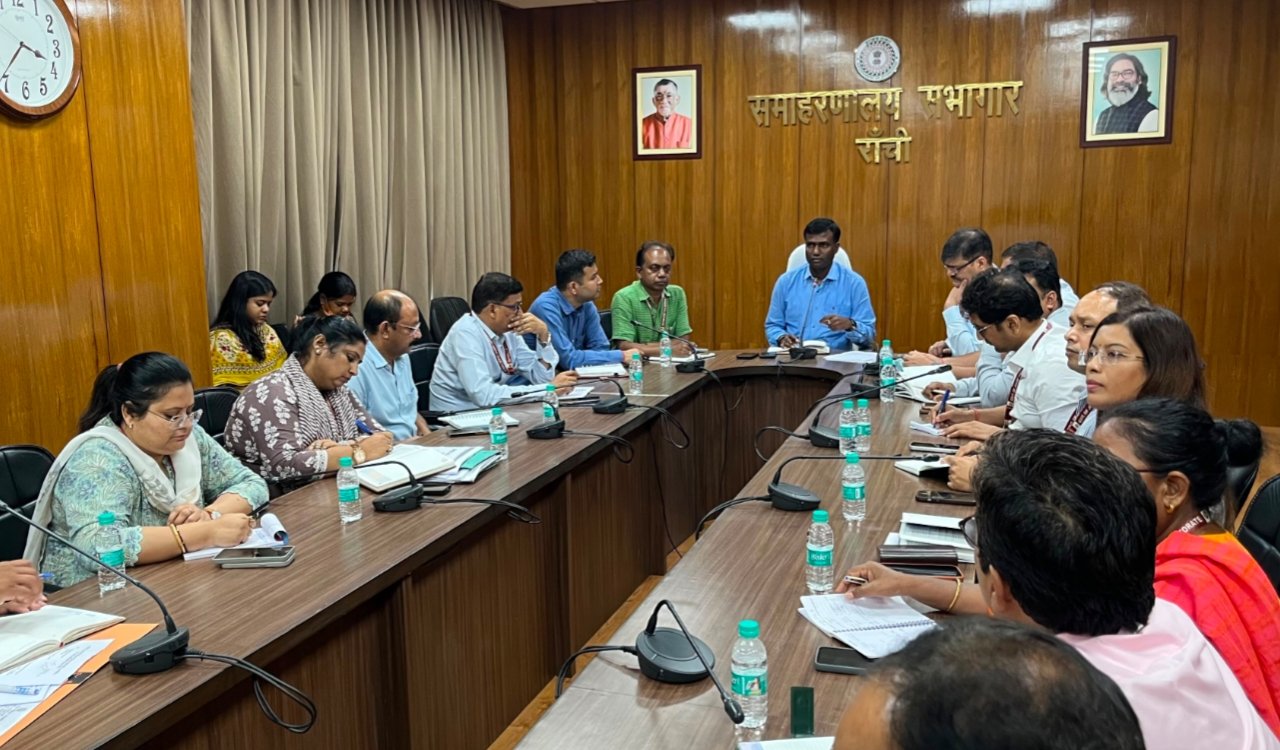 Meeting of senior district-level officials chaired by the Deputy Commissioner; several important directives issued.