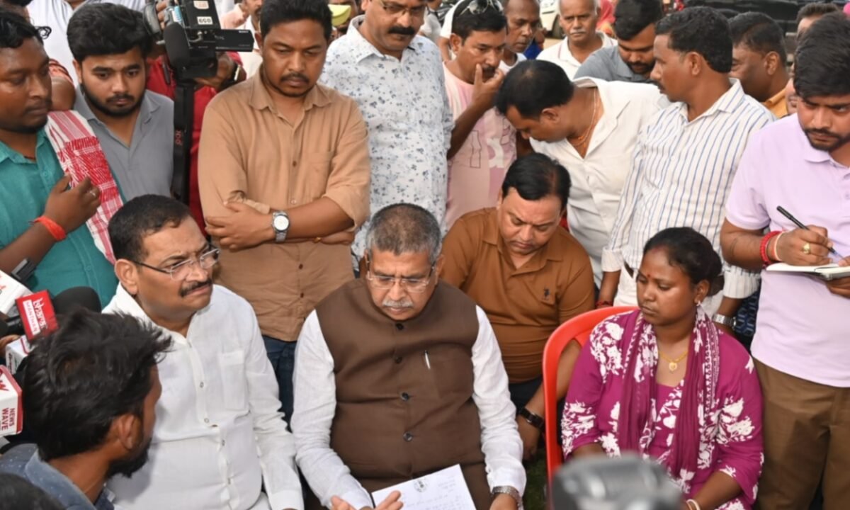 BJP announces protest over the disappearance of three children from Dhurva; questions police's handling of the matter.