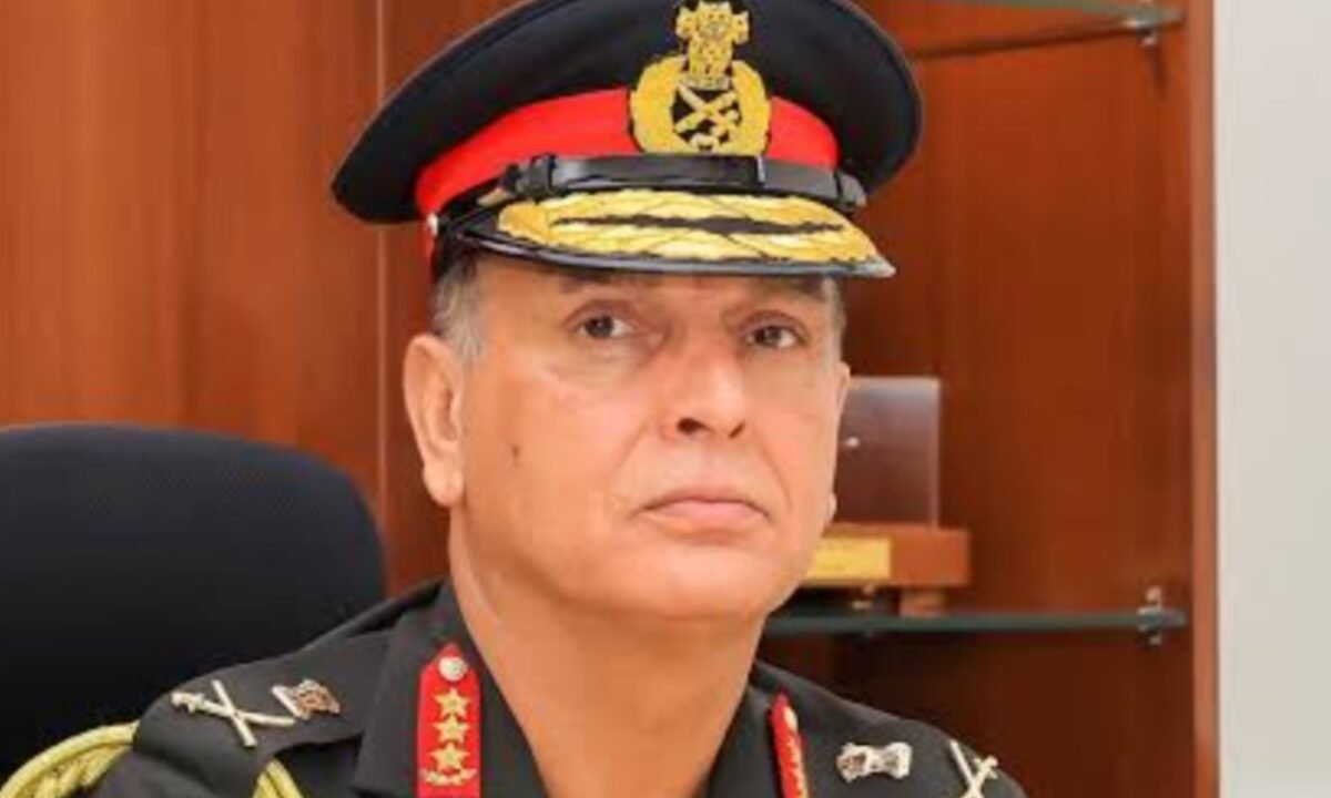 Lieutenant General Dhiraj Seth to be the new Indian Army Chief; will assume command on June 30.