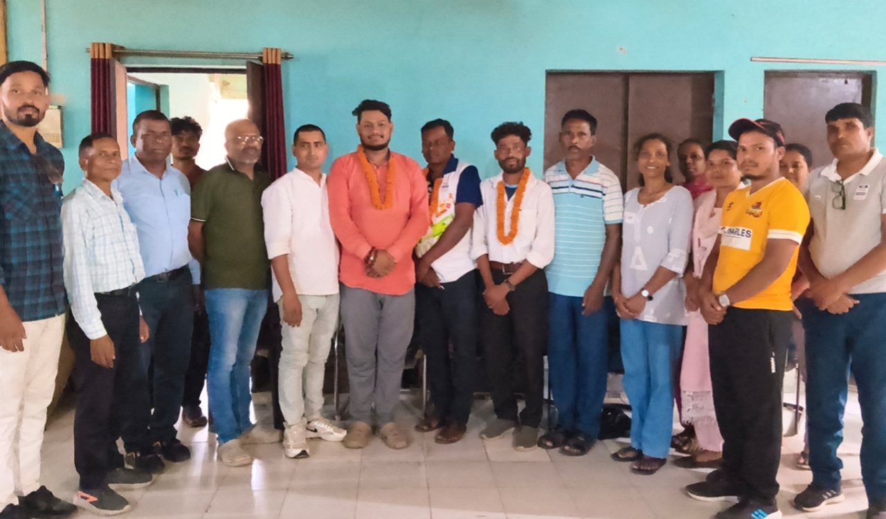 New committee of Simdega District Wrestling Association formed; Basant Ba becomes President.
