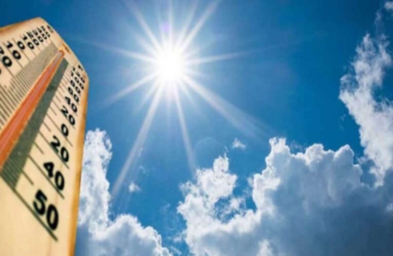 Intense heat across Jharkhand, including Ranchi, today; possibility of rain accompanied by thunder and lightning in some areas.