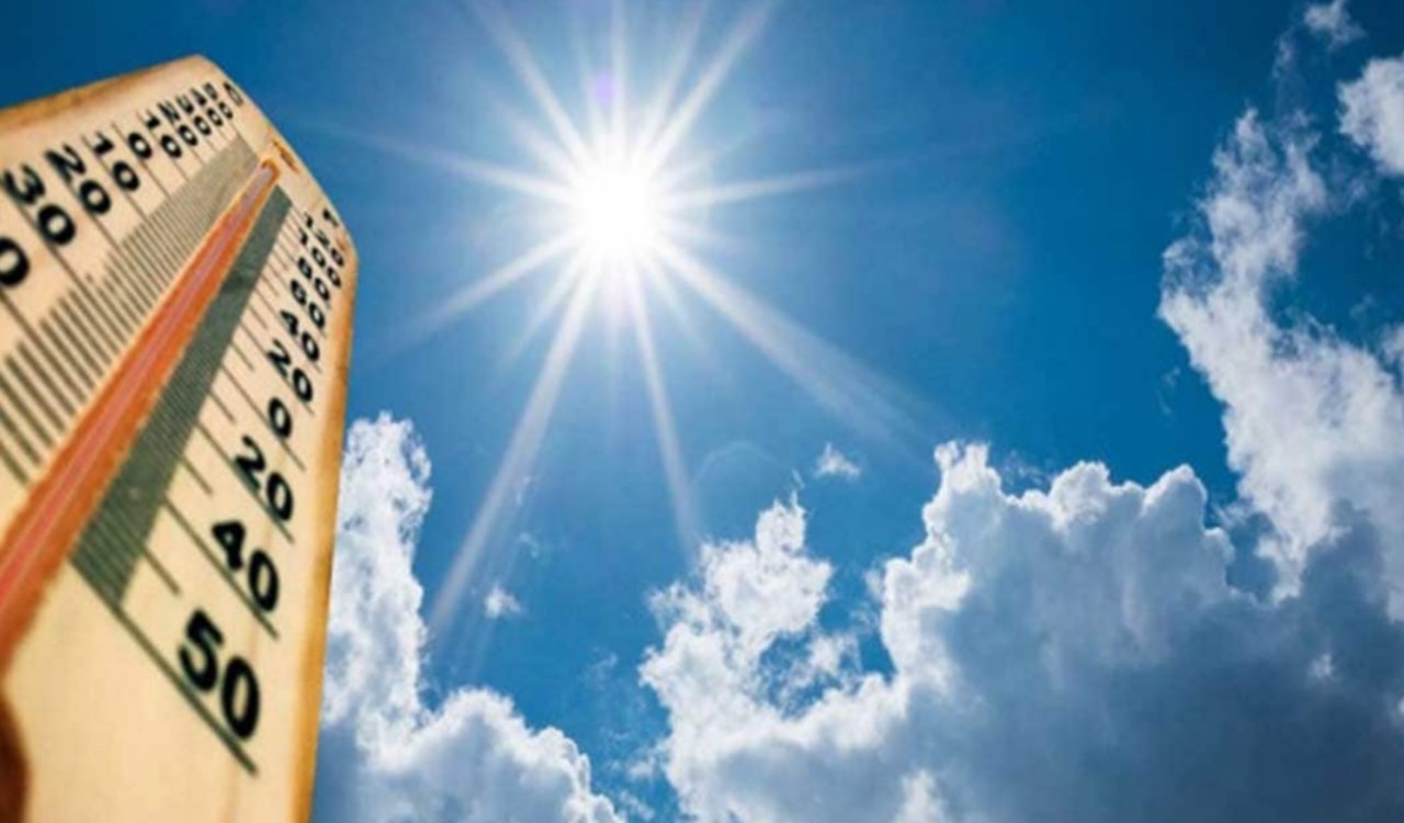 Intense heat across Jharkhand, including Ranchi, today; possibility of rain accompanied by thunder and lightning in some areas.