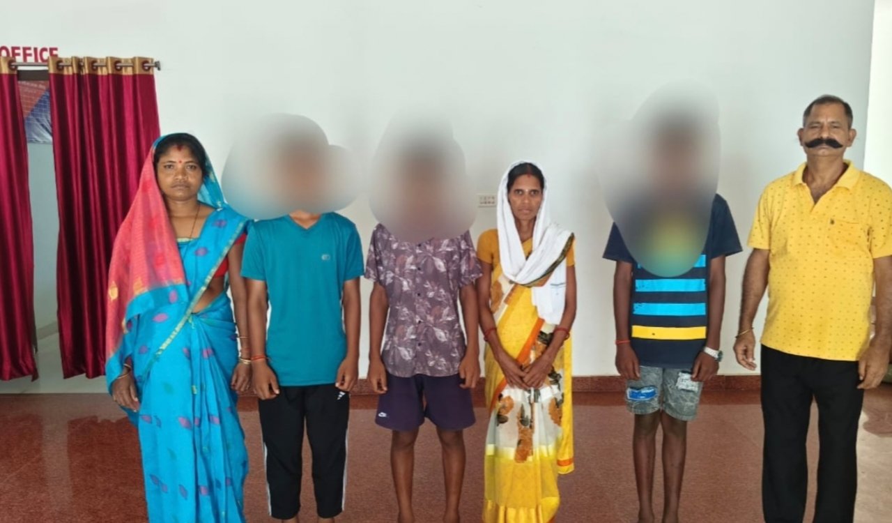 Three missing minors from Simdega safely recovered from Visakhapatnam and handed over to their families.