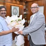 New Advocate General Rohitashya Roy paid a courtesy call on the Chief Minister.