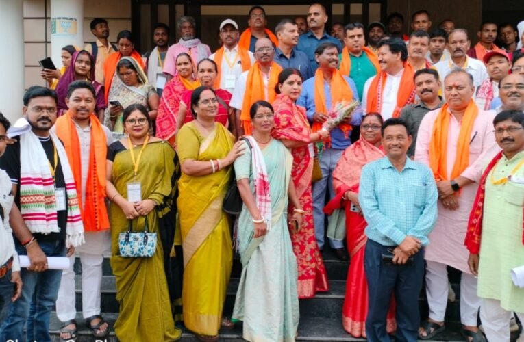 BJP focuses on organizational strengthening and public service; Arjun Munda issues guidelines to party workers.