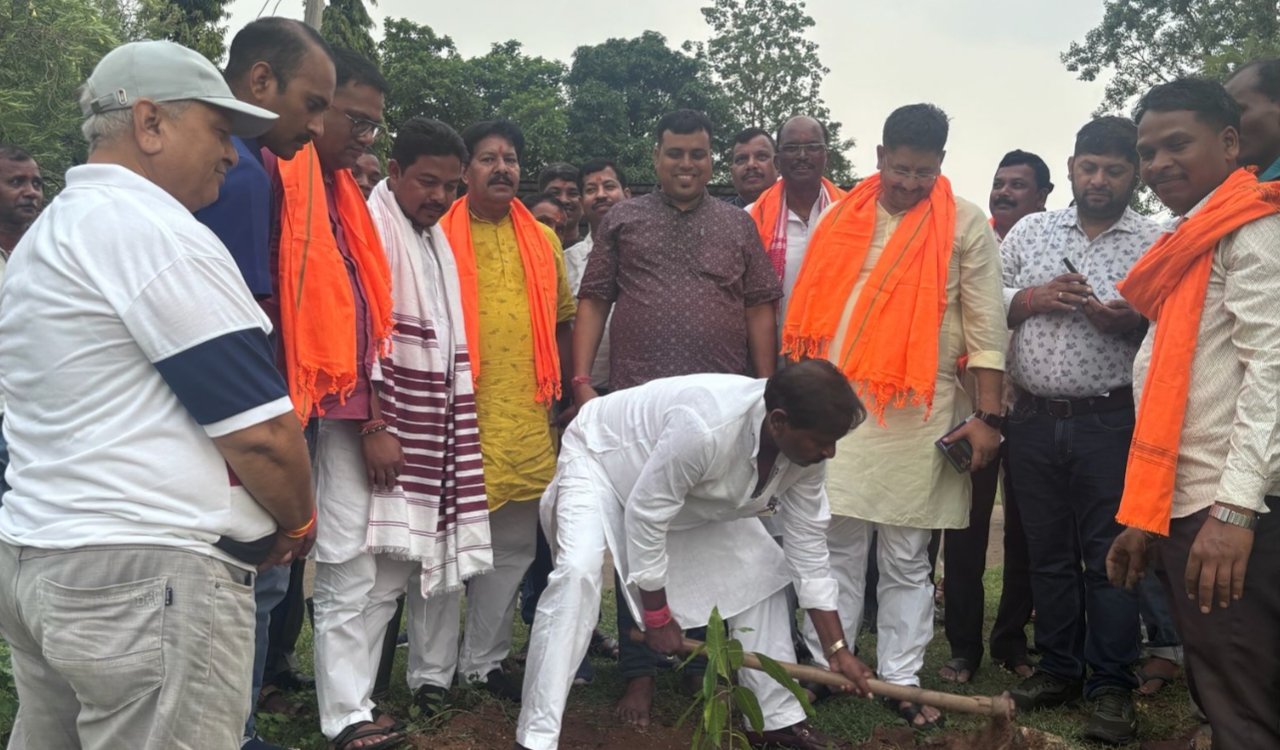 BJP organizational meetings concluded in Karangagudi and Thethaitangar; Arjun Munda gave the mantra for booth strengthening.