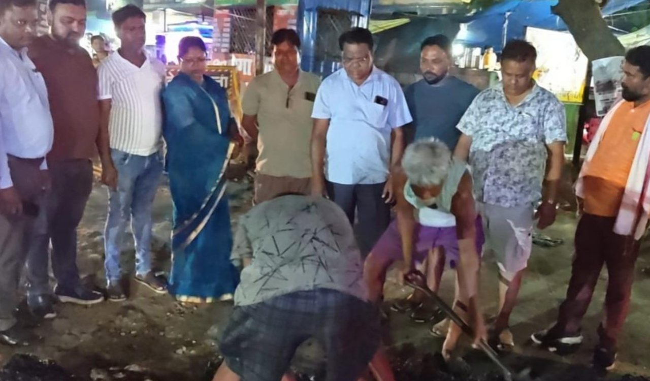 नगर परिषद की पहल पर एनएच के गड्ढों की मरम्मत, राहगीरों को मिलेगी राहत