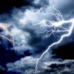 Lightning strikes wreak havoc in Hazaribagh: Three people, including an Anganwadi worker, killed; villages in mourning.