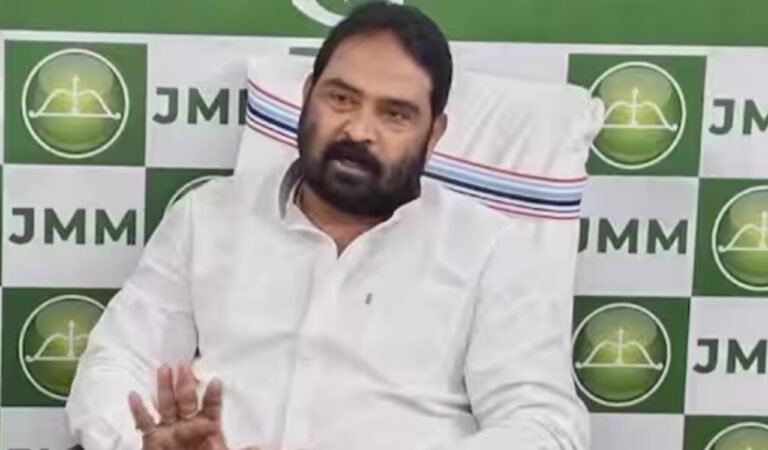 झारखंड के अधिकारों पर डाका डालने वाले कानून के खिलाफ आंदोलन तेज होगा : विनोद पांडेय