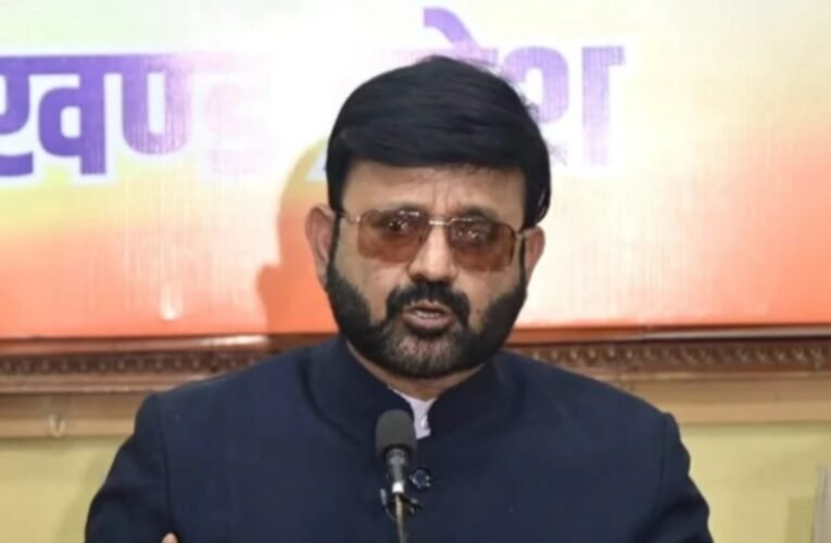 Allies in power, attacking the opposition after defeat—Pratul Shahdeo questions Congress's style of functioning.