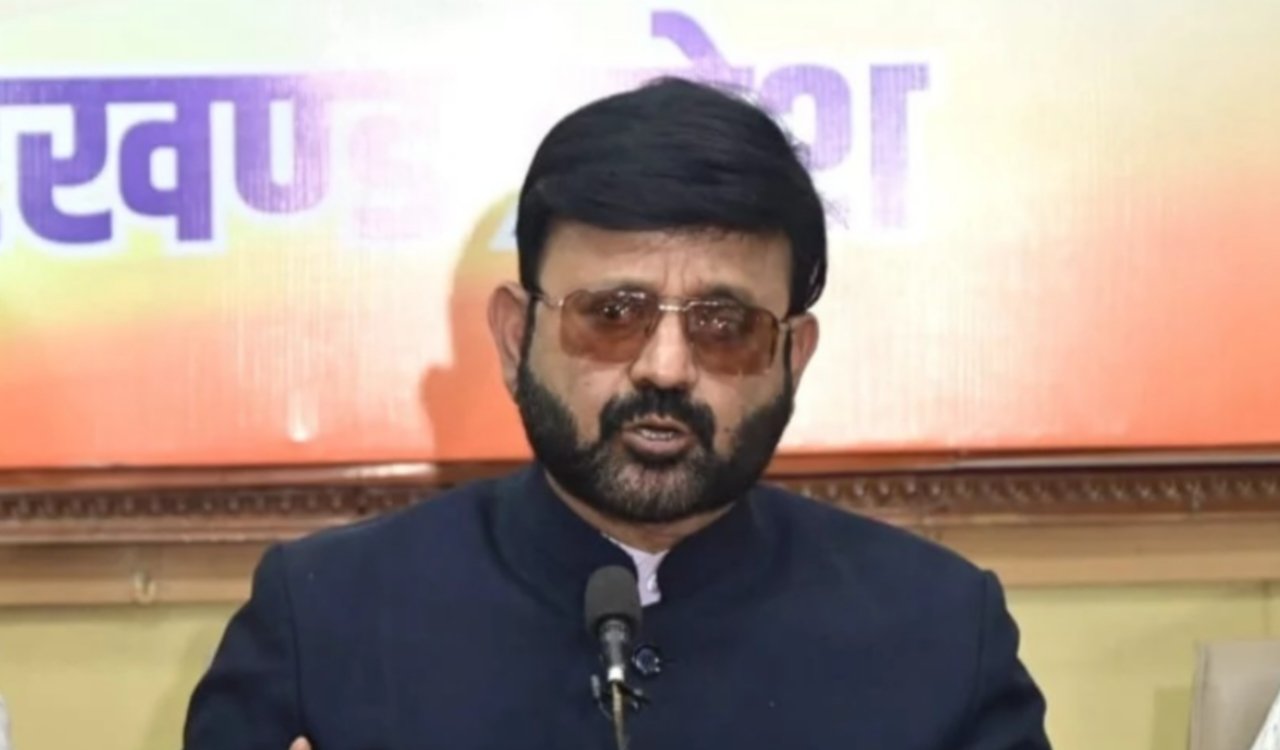 Allies in power, attacking the opposition after defeat—Pratul Shahdeo questions Congress's style of functioning.